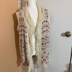 Cato Cream and Red Knit Fringed Accent